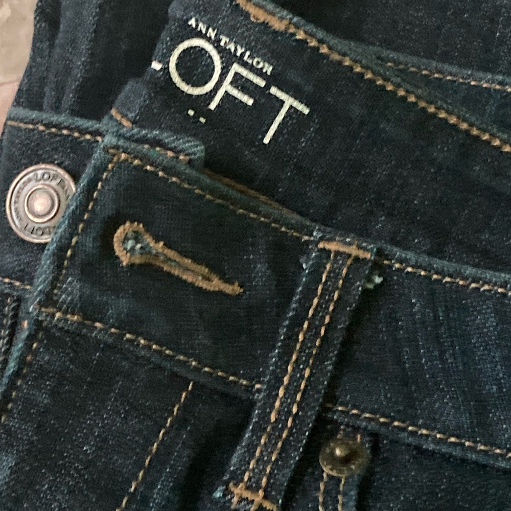 NWOT Ann Taylor LOFT Modern Straight Leg Denim Jeans - Picture 2 of 8